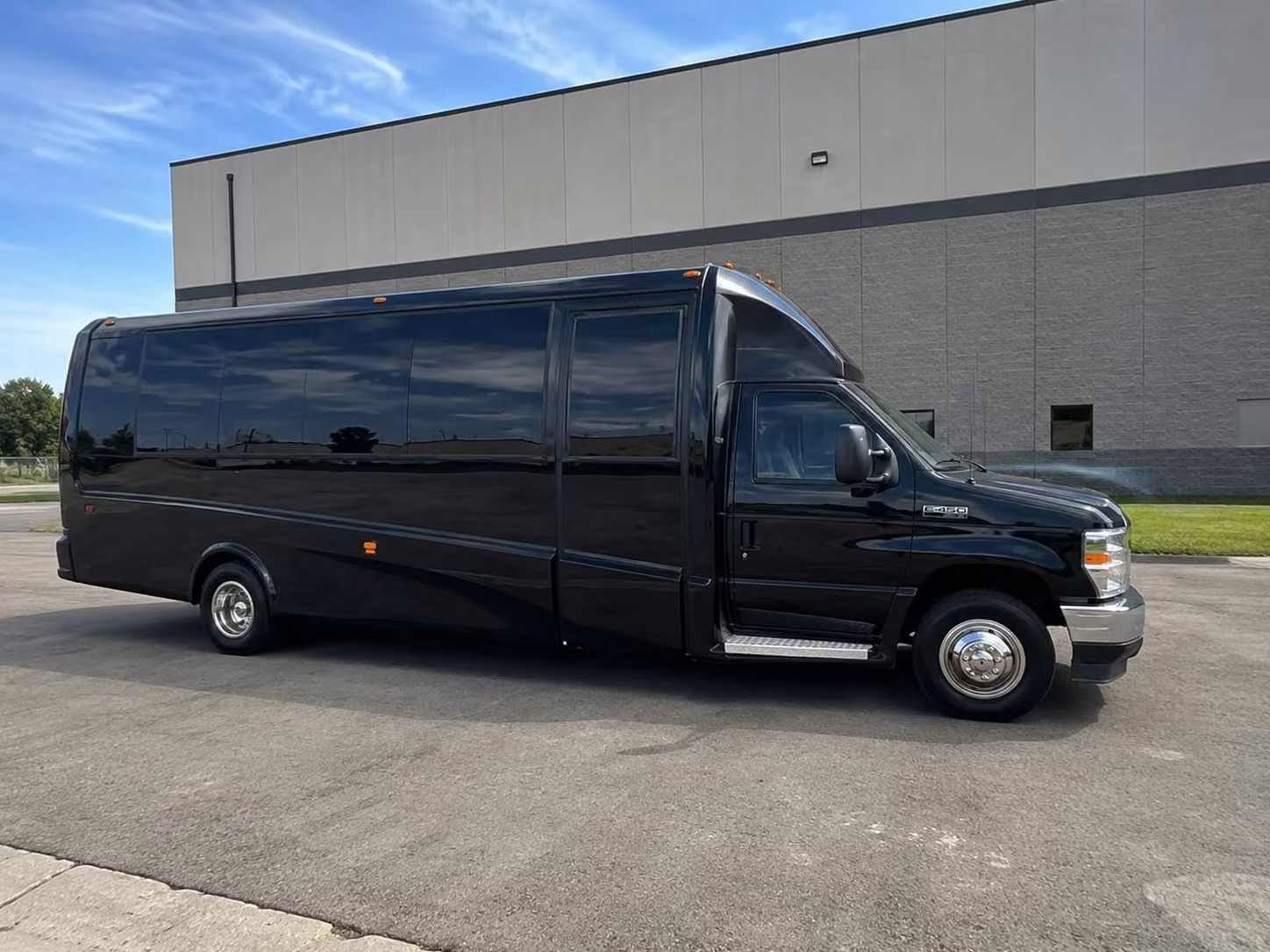 20 passenger minibus