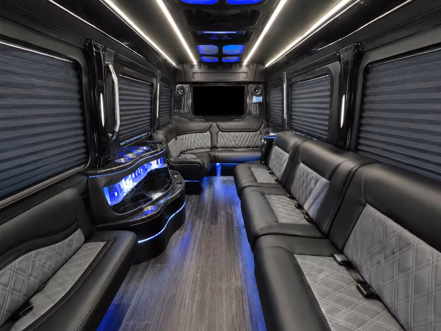 airport transfers and off site parking shuttles for gastonia businesses