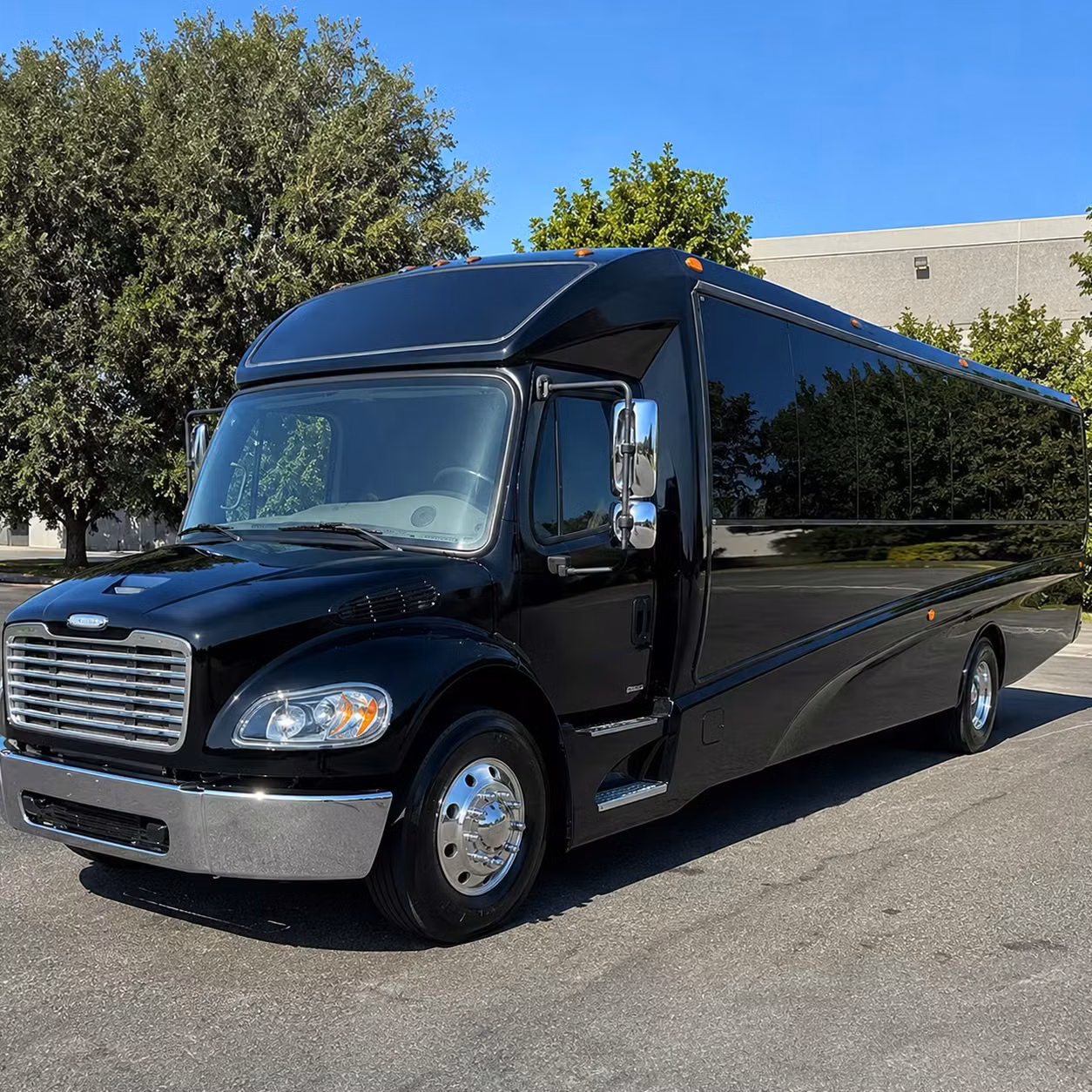 gastonia 30 passenger minibus rental
